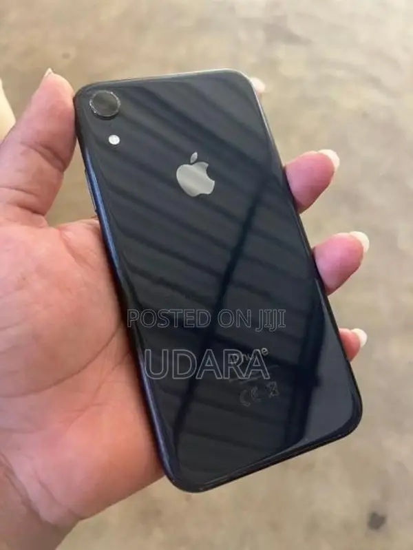 Apple iPhone XR (Used)