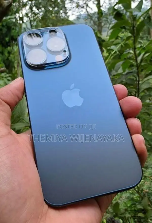Apple iPhone 15 Pro (Used)