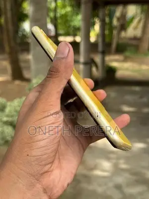 Apple iPhone XR 128GB (Used)