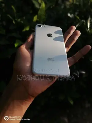 Apple iPhone 7 128GB (Used)