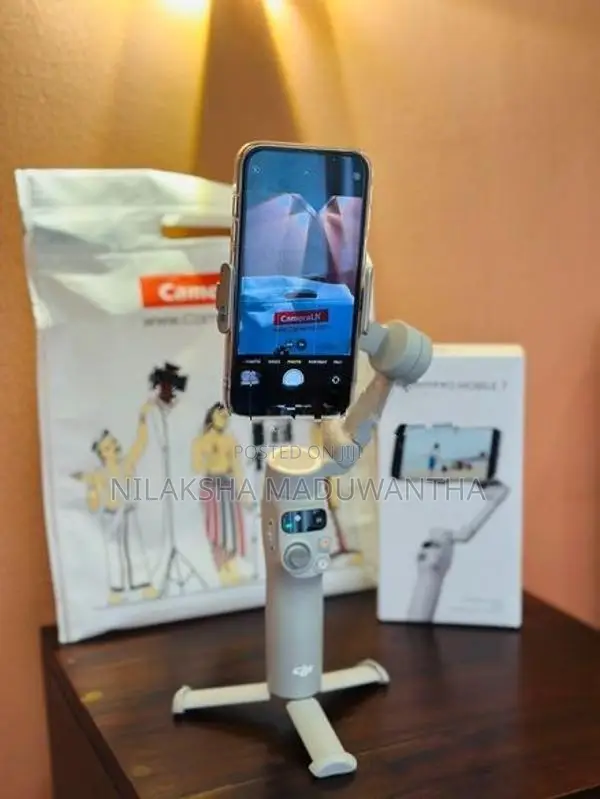 DJI Osmo Mobile 7 Smartphone Gimbal