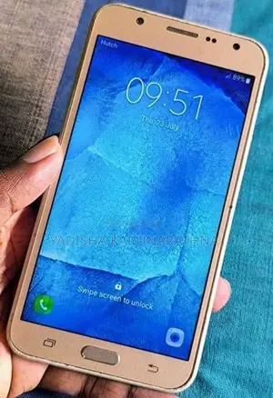 Samsung Galaxy J7 2GB 16GB 4G (Used)