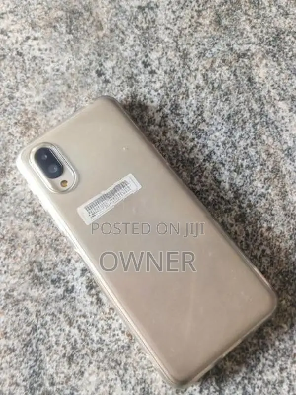 Sharp 201SH 4GB 64GB (Used)