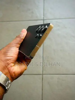 Samsung Galaxy S25 Ultra 12/256GB (Used)