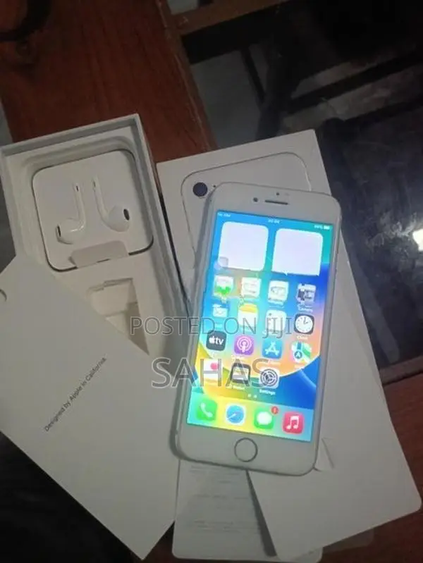 Apple iPhone 8 256GB (Used)