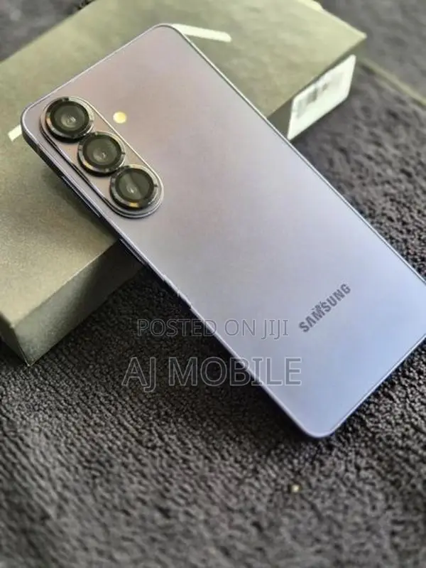 Samsung Galaxy S26 Plus 512GB (Used)