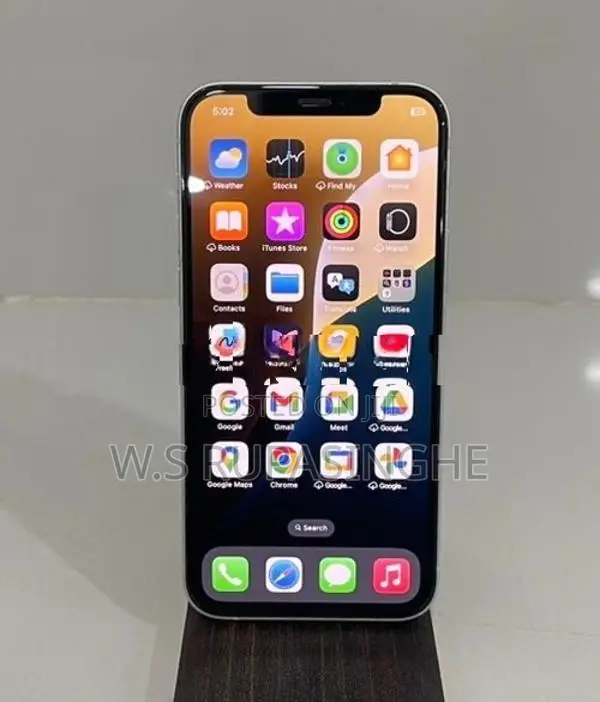 Apple iPhone 12 (Used)