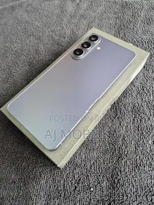 Samsung Galaxy S26 Plus 512GB (Used)