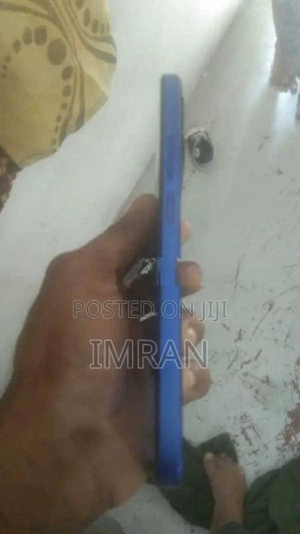 TCL 505s (Used)