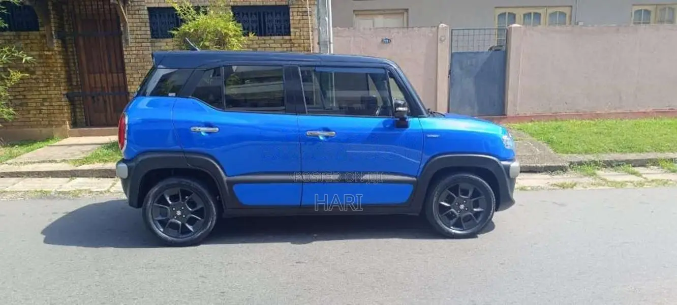 Suzuki Xbee 2018 SUV (Used)