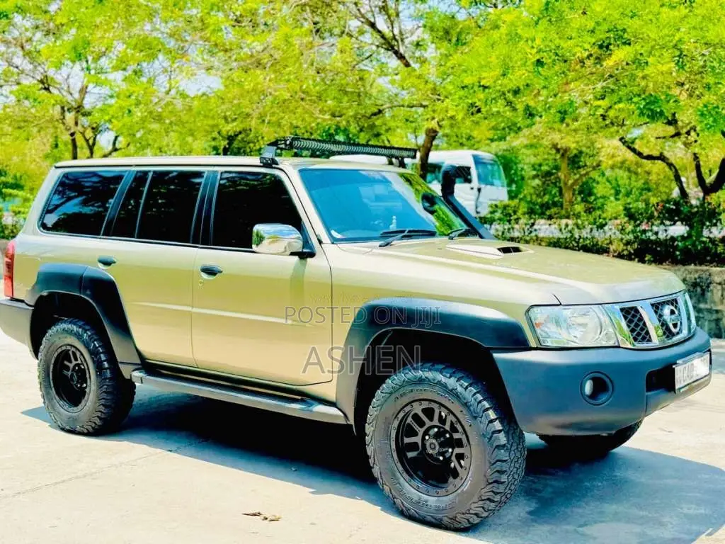 Nissan Patrol Y61 2015 SUV (Used)