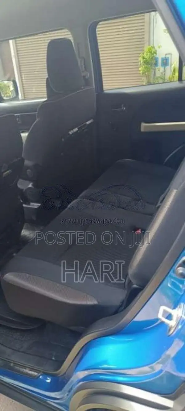 Suzuki Xbee 2018 SUV (Used)