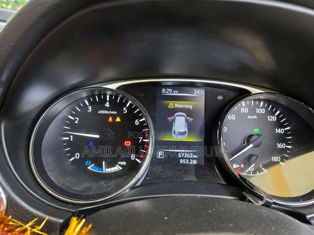 Nissan X-Trail 2016 SUV (Used)