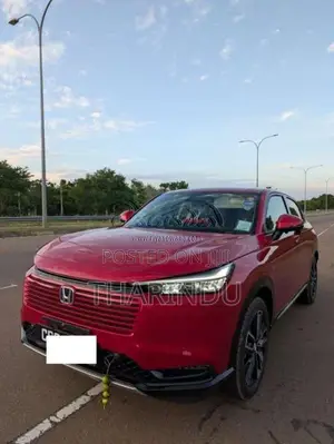 Honda VEZEL 2025 SUV (Used)