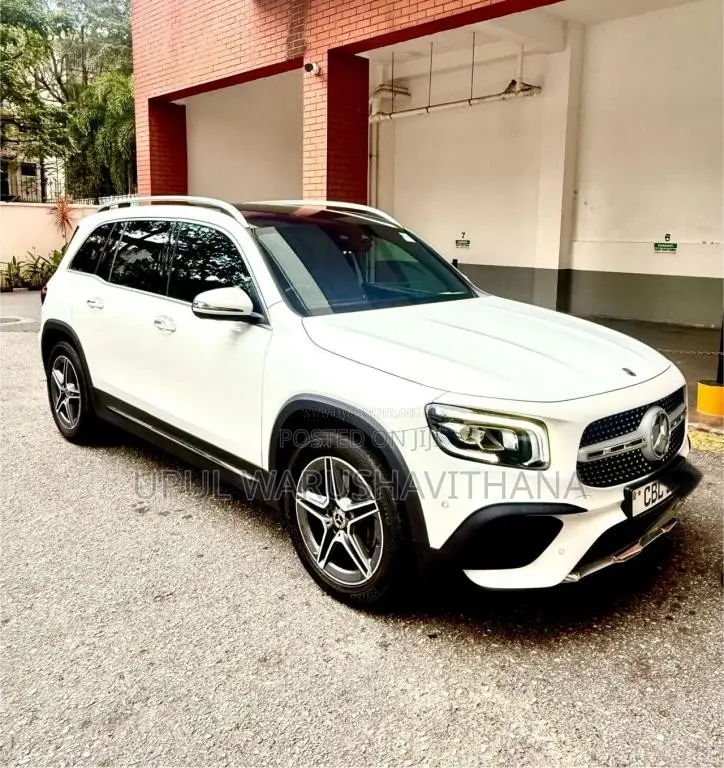 Mercedes-Benz GLB200 2020 SUV (Used)