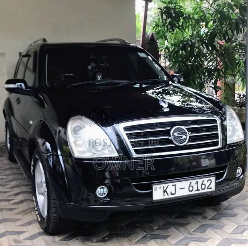 Micro SsangYong Rexton PowerUp 2.7 TDI XVT HighestSpec 2008 SUV (Used)