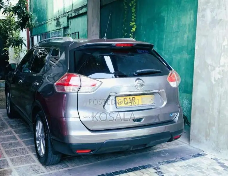 Nissan X-Trail 2016 SUV (Used)