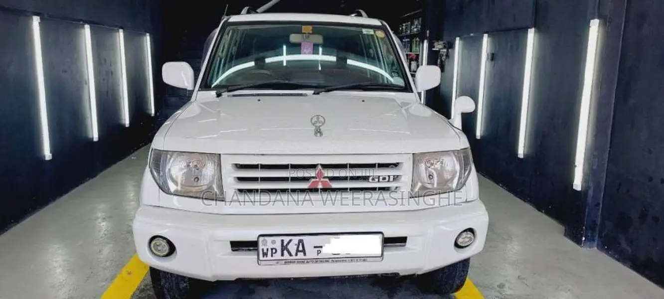 Mitsubishi Pajero Io 1999 SUV (Used)
