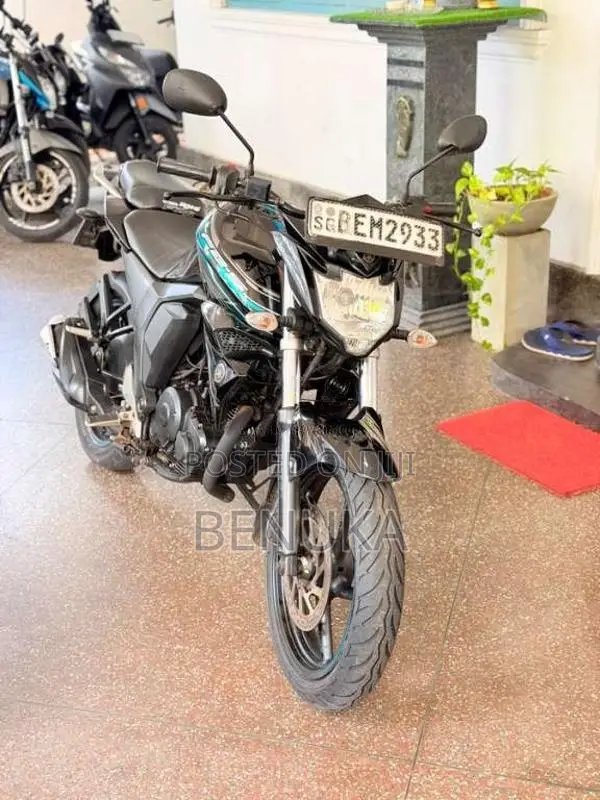 Yamaha FZ 2017 Motorbike (Used)