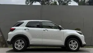 Toyota Raize 4wd Turbo 1000cc 2024 SUV Unregistered (Recondition)