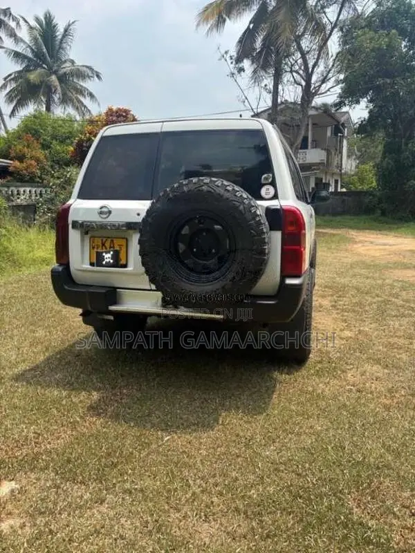 Nissan Patrol 2005 SUV (Used)