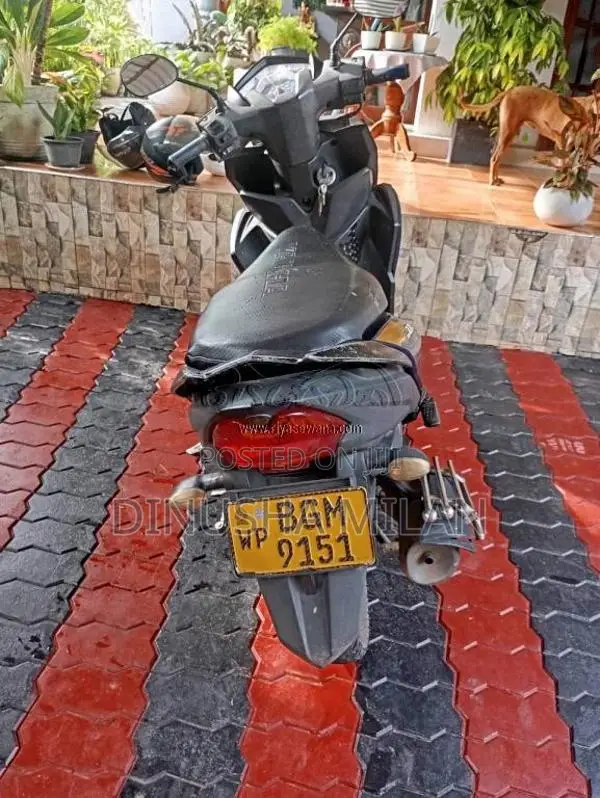 Yamaha ZR 2018 Motorbike (Used)