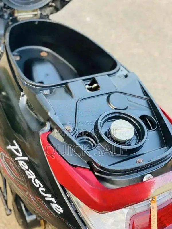 Hero Pleasure 2011 Motorbike (Used)