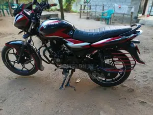 Bajaj Discover 125 2025 Motorbike (Used)