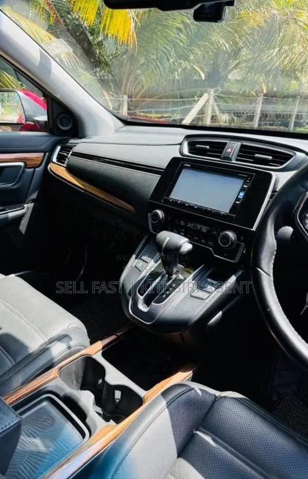 Honda CRV EX MASTERPIECE AWD JAPAN 2018 SUV (Used)