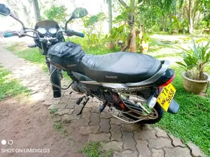 Bajaj Platina 2006 Motorbike (Used)