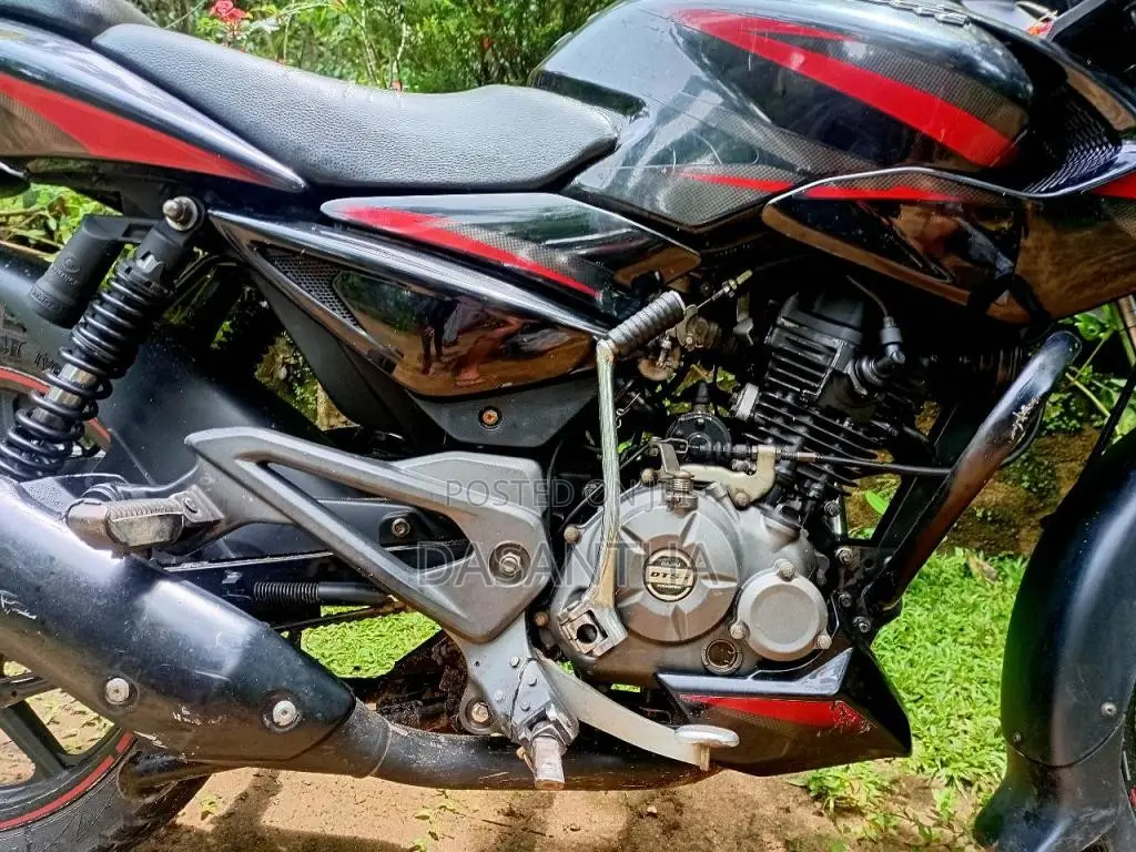 Bajaj Pulsar 135 2015 Motorbike (Used)