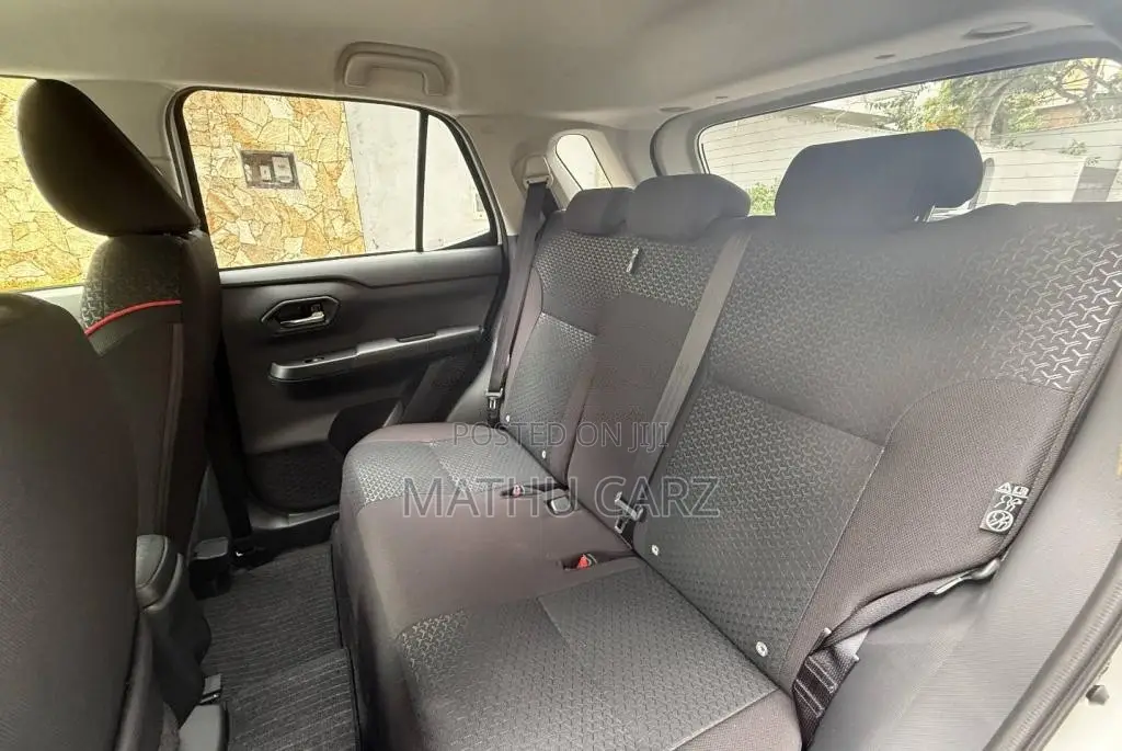 Toyota Raize 4wd Turbo 1000cc 2024 SUV Unregistered (Recondition)