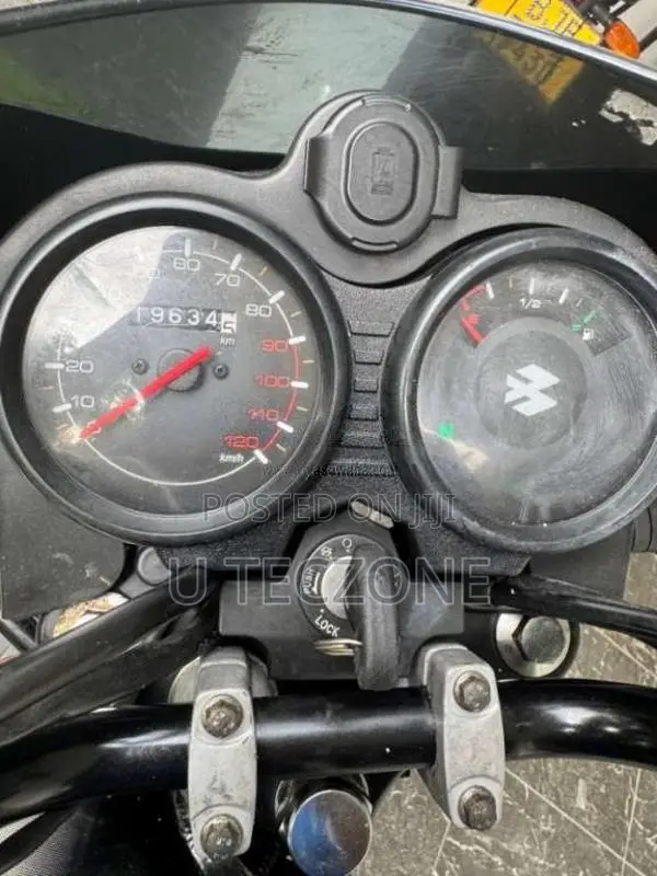 Bajaj CT-100 2023 Motorbike (Used)