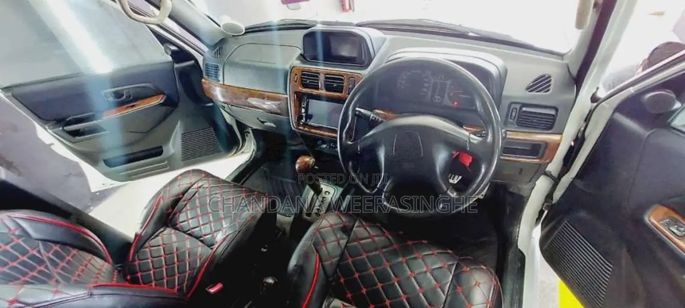 Mitsubishi Pajero Io 1999 SUV (Used)