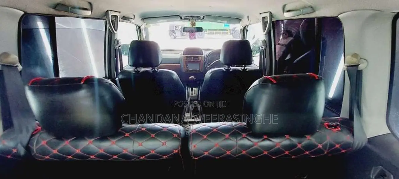 Mitsubishi Pajero Io 1999 SUV (Used)