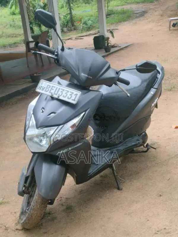 Honda Dio 2017 Motorbike (Used)