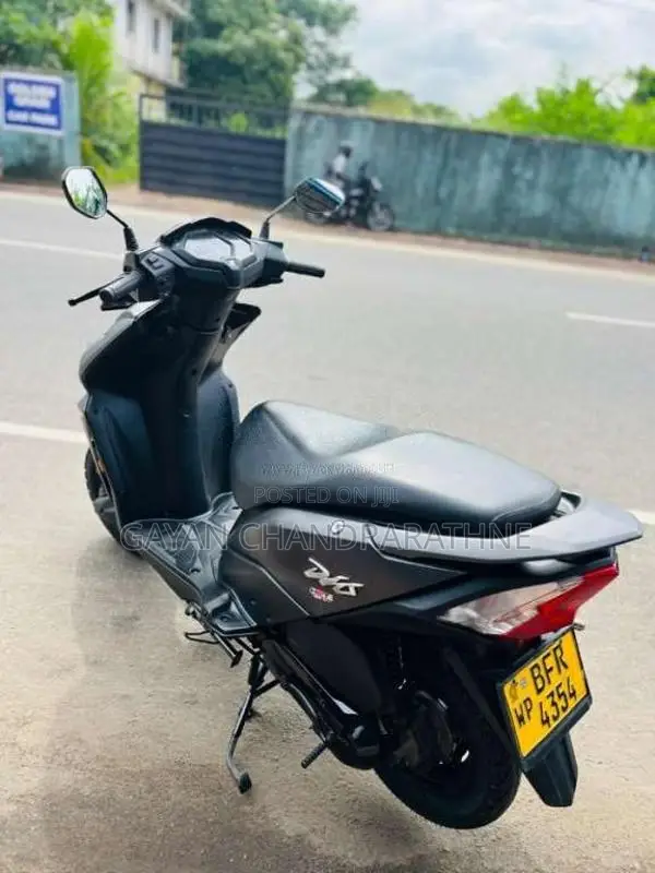Honda Dio 2017 Motorbike (Used)