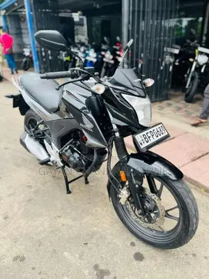 Honda Hornet 2017 Motorbike (Used)