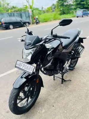 Honda Hornet 2017 Motorbike (Used)