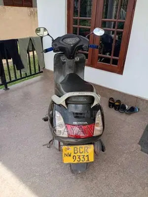 Honda Activa 2015 Motorbike (Used)