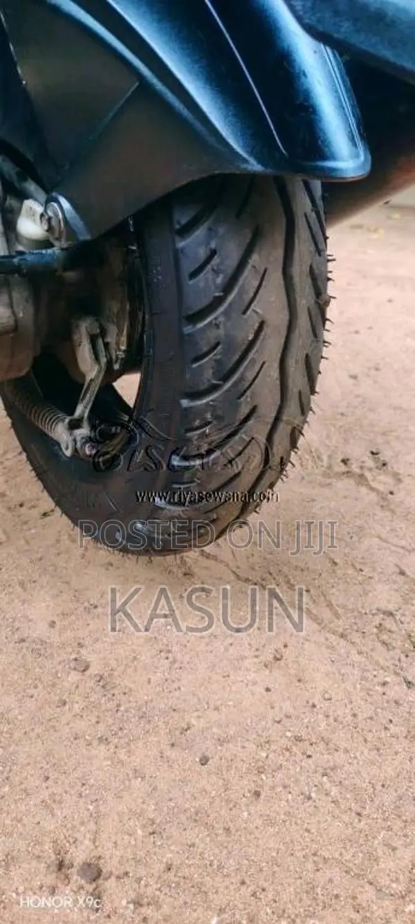 Yamaha ZR 2020 Motorbike (Used)