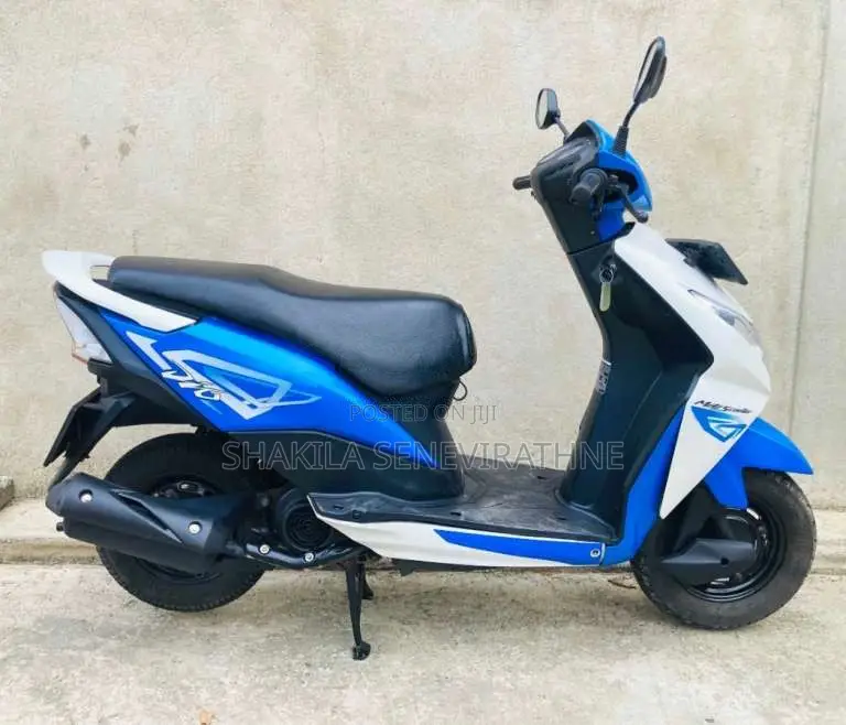 Honda Dio 2017 Motorbike (Used)