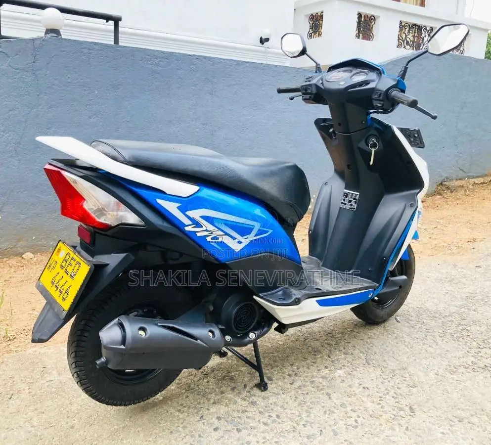 Honda Dio 2017 Motorbike (Used)