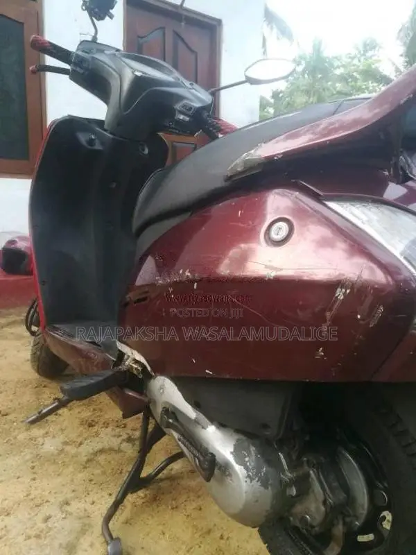 Honda Activa 2012 Motorbike (Used)