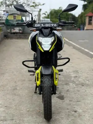 Bajaj Pulsar N125 2025 Motorbike (Used)