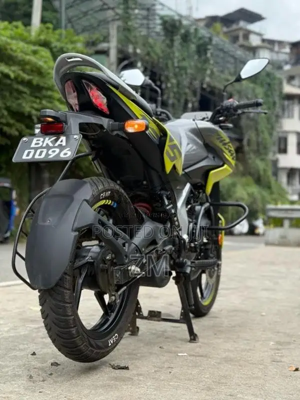 Bajaj Pulsar N125 2025 Motorbike (Used)