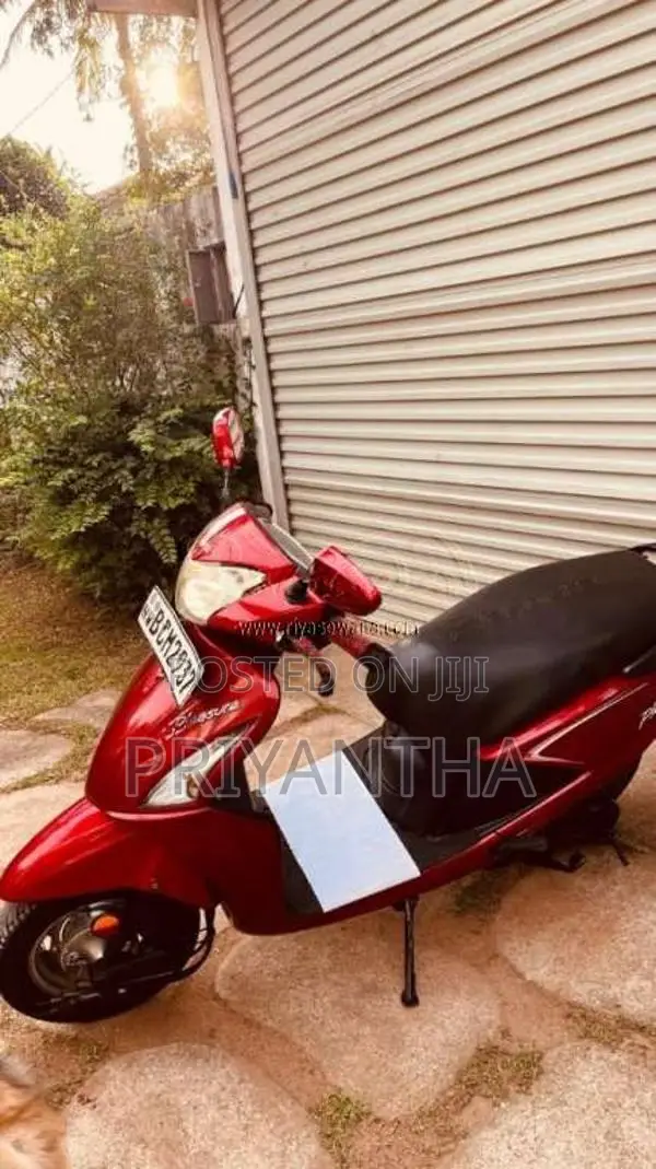 Hero Pleasure 2015 Motorbike (Used)
