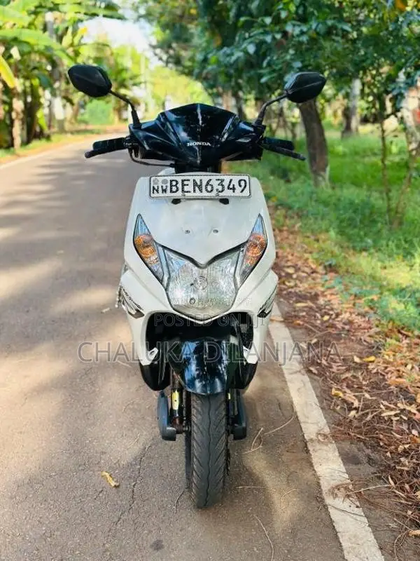 Honda Dio 2016 Motorbike (Used)