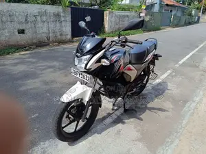 TVS Stryker 2017 Motorbike (Used)
