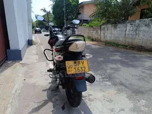 TVS Stryker 2017 Motorbike (Used)